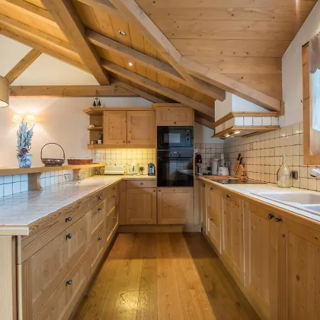 Lägenhet 1850 : Elegant Duplex Avec Cheminee Et Wifi - Fr-1-575-146